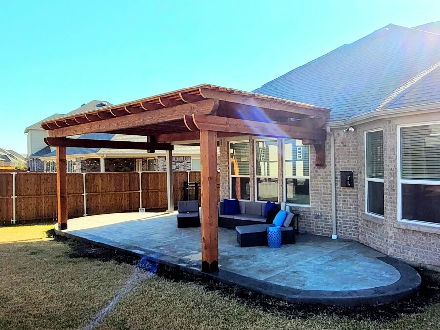 Custom pergola built by Texas Patios Plus in south DFW
