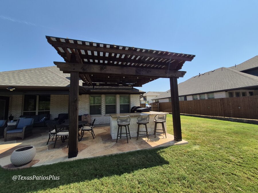 Custom pergola built by Texas Patios Plus in south DFW