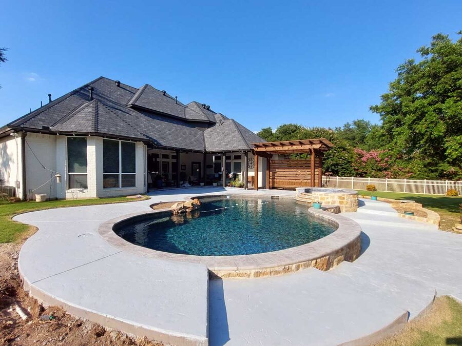 Custom pool built by Texas Patios Plus in south DFW