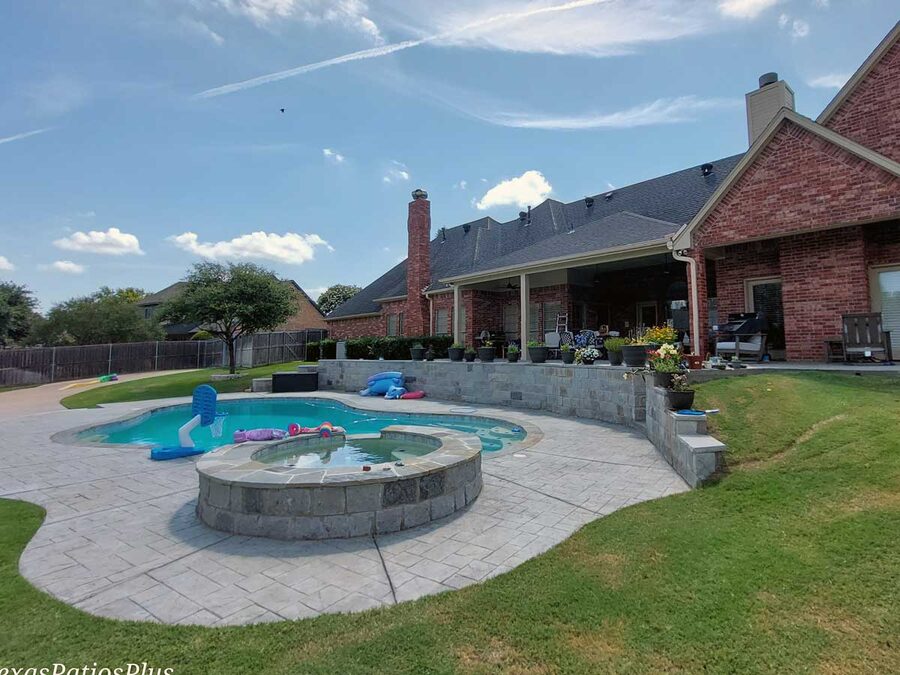 Custom pool built by Texas Patios Plus in south DFW