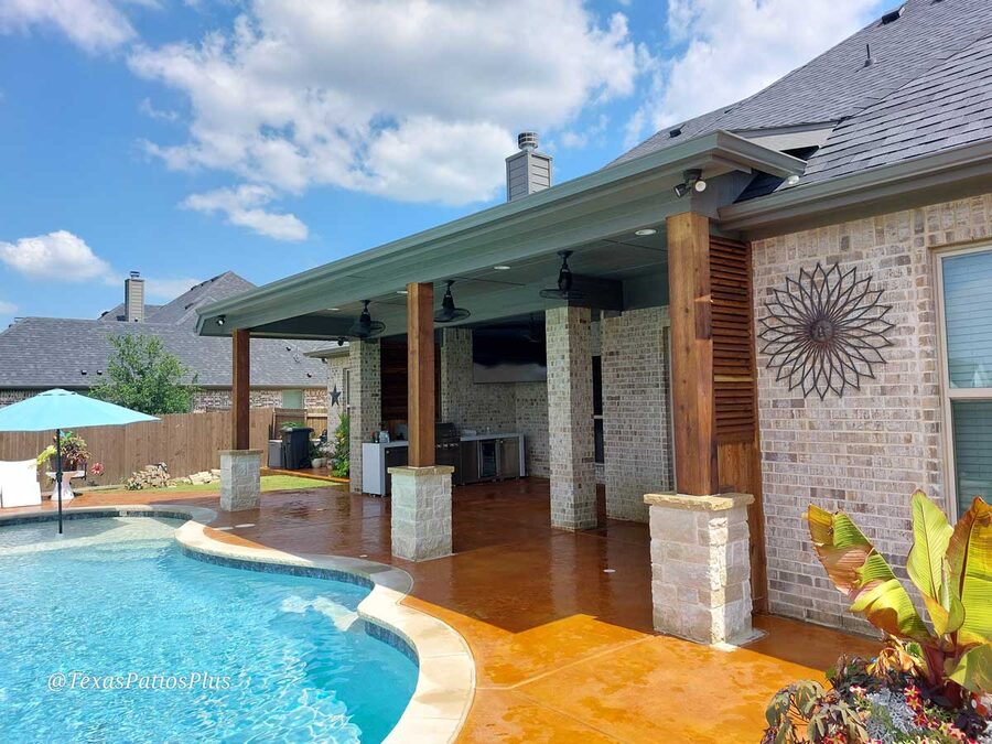 Custom pool built by Texas Patios Plus in south DFW